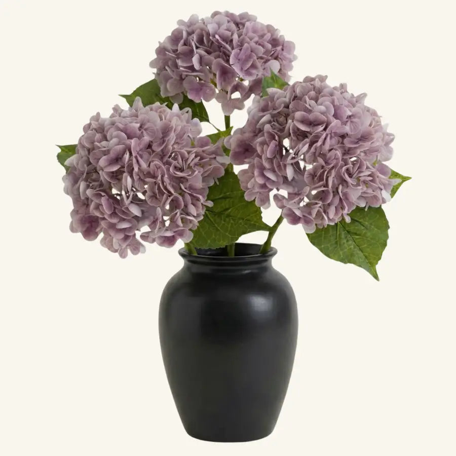 Vase en céramique noir mat Hortensia Violet Artificiel avec hortensias lavande et feuilles vertes